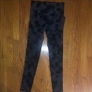 Mono B leggings